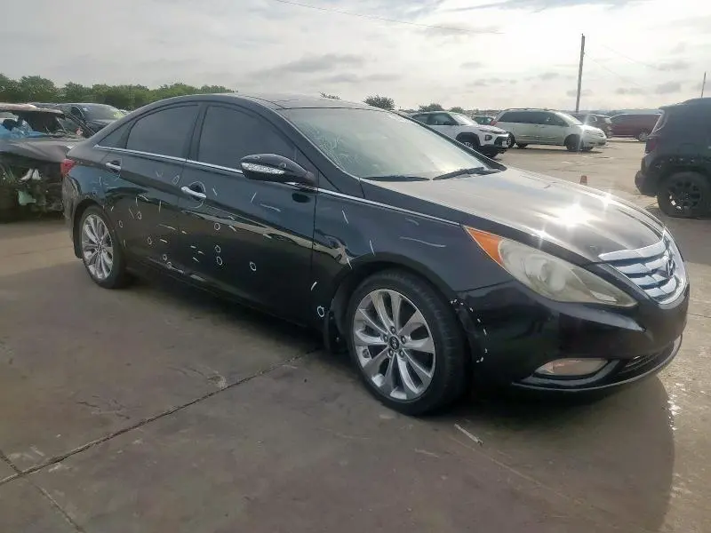 2013 HYUNDAI SONATA SE  