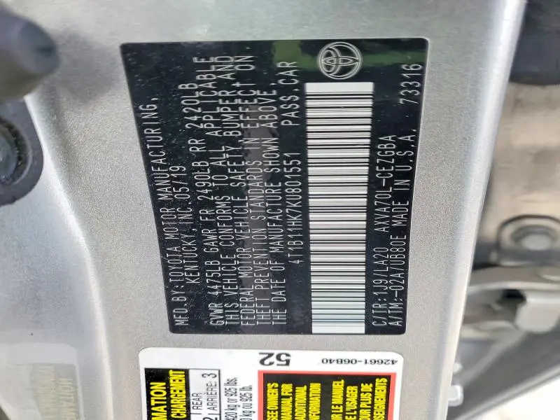 2019 TOYOTA CAMRY XLE  