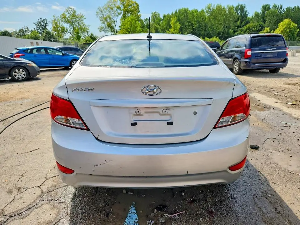 2015 HYUNDAI ACCENT GLS  