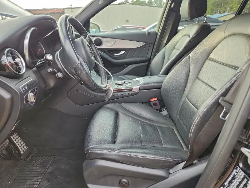 2019 MERCEDES-BENZ GLC 300 4MATIC  