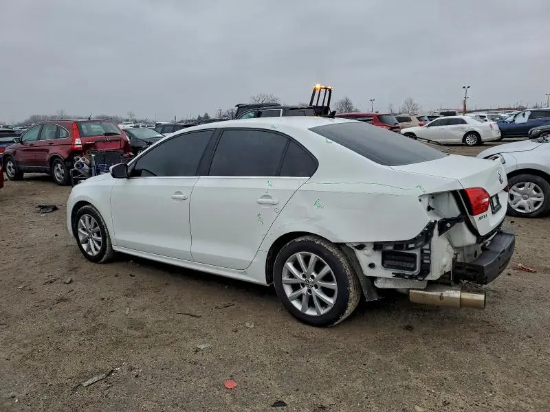 2014 VOLKSWAGEN JETTA SE  