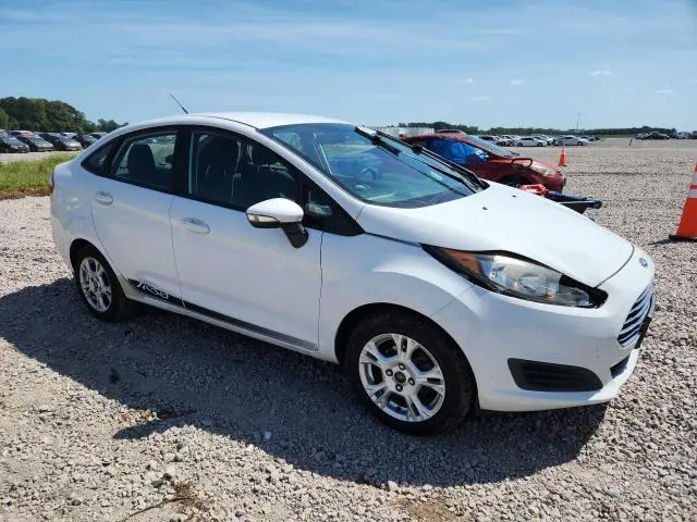 2016 FORD FIESTA SE  