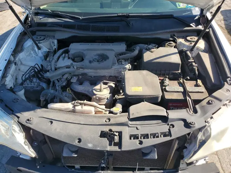2013 TOYOTA CAMRY LE  