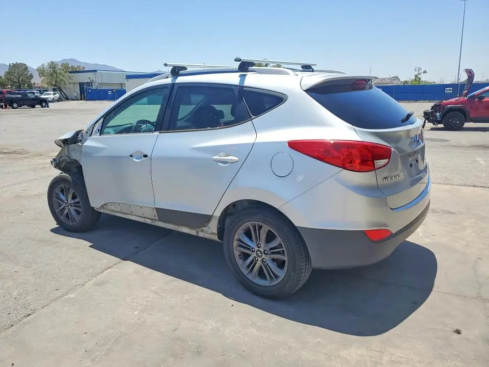 2015 HYUNDAI TUCSON SE  