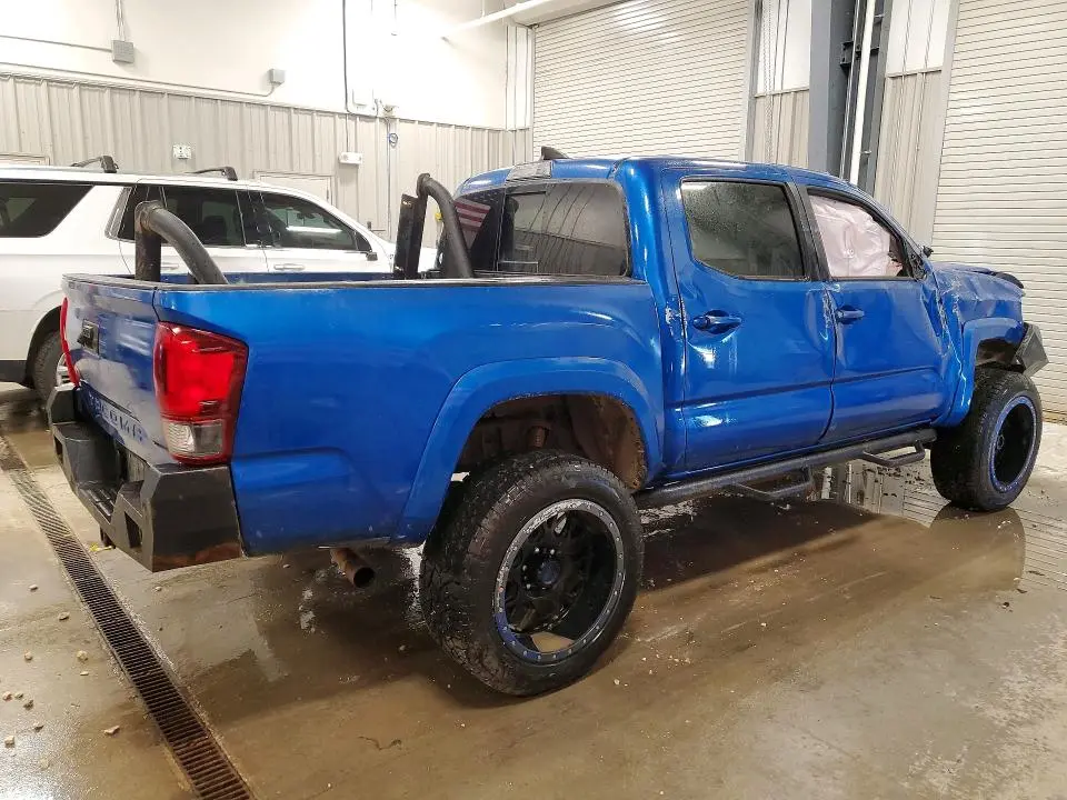 2018 TOYOTA TACOMA SR5 V6  