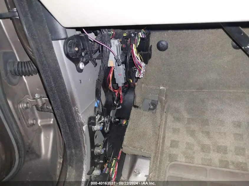 2015 LAND ROVER LR4  