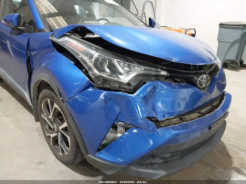 2018 TOYOTA C-HR XLE