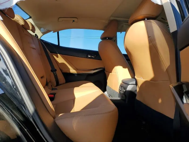 2016 LEXUS IS 200T BASE  