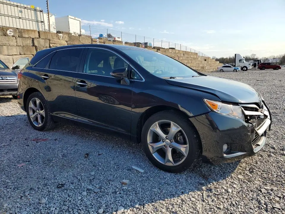 2013 TOYOTA VENZA XLE  