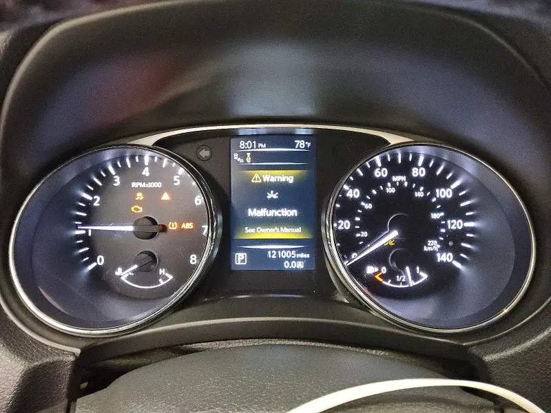 2016 NISSAN ROGUE SL  