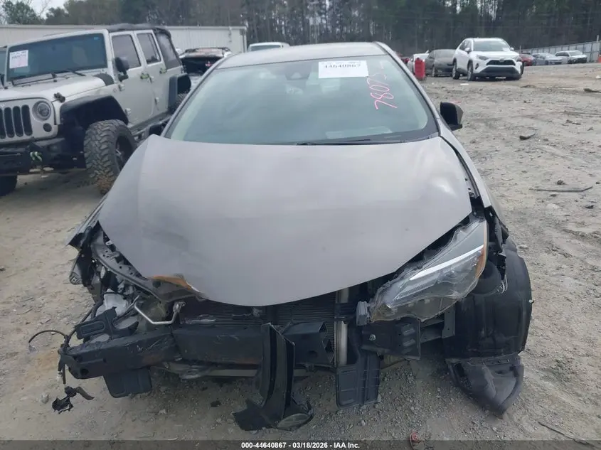 2018 TOYOTA COROLLA LE