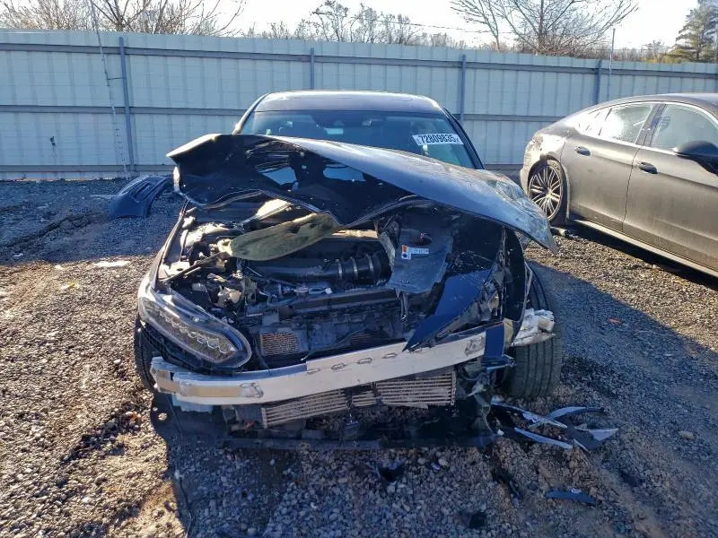 2019 HONDA ACCORD TOURING  