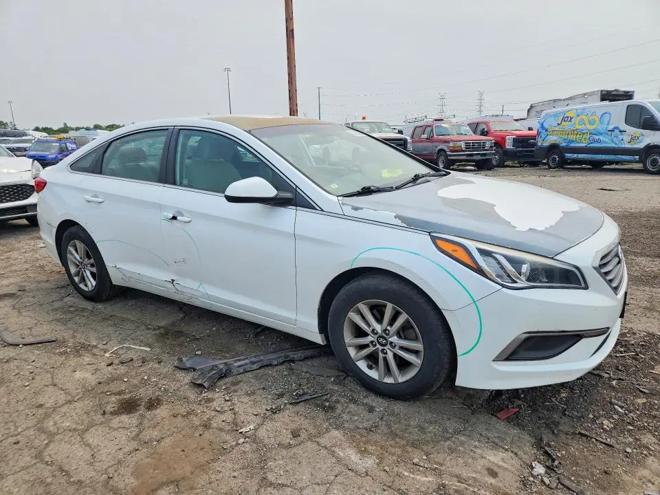 2016 HYUNDAI SONATA SE  