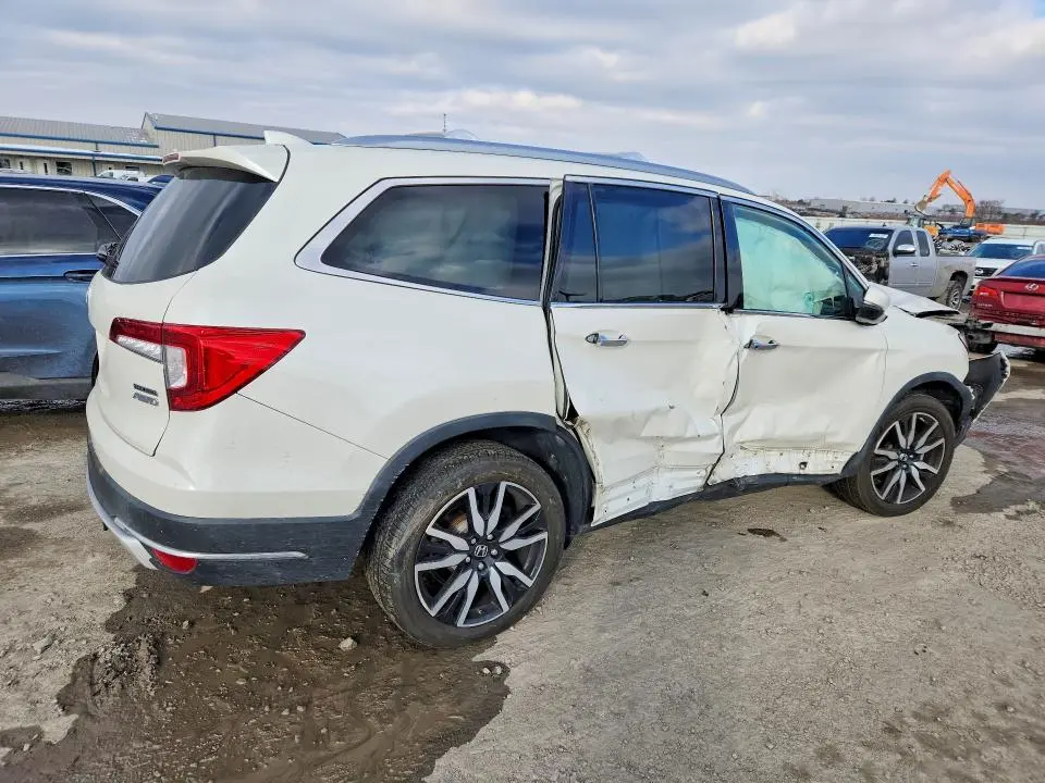 2019 HONDA PILOT TOURING  