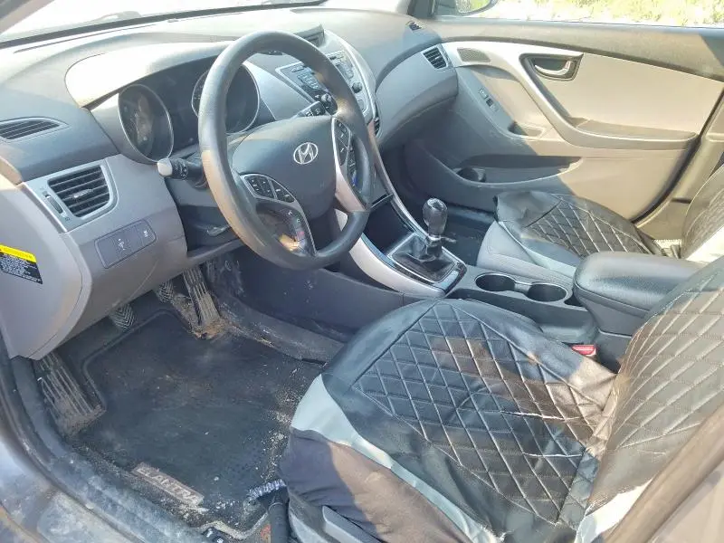 2013 HYUNDAI ELANTRA GL  