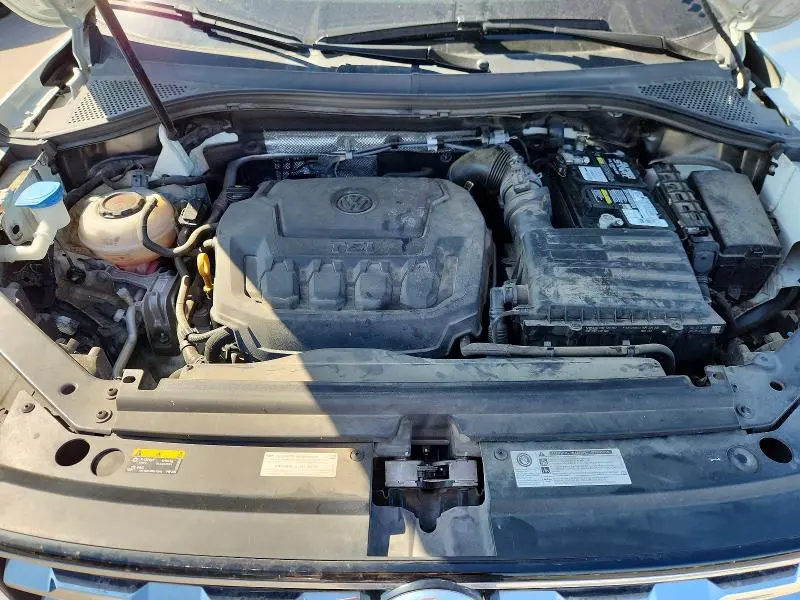 2020 VOLKSWAGEN TIGUAN SE  