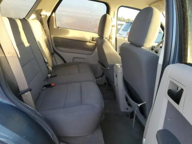 2010 FORD ESCAPE XLT  