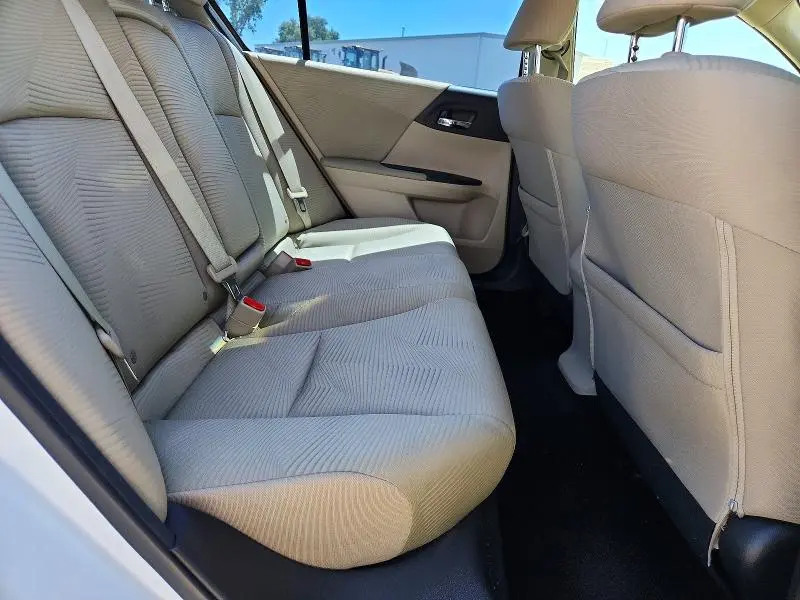 2017 HONDA ACCORD LX  