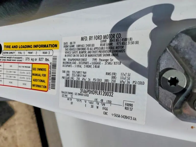2020 FORD FUSION SE  