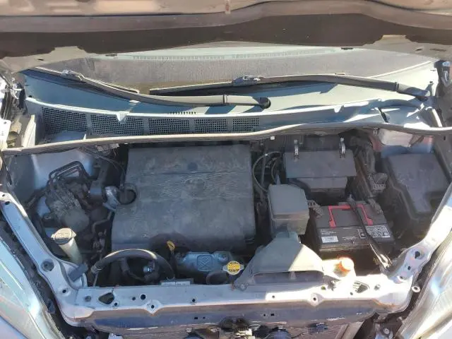 2012 TOYOTA SIENNA XLE