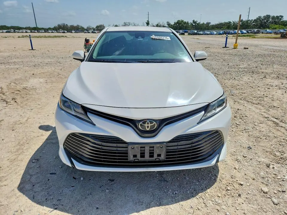 2019 TOYOTA CAMRY LE  