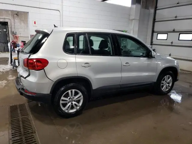 2013 VOLKSWAGEN TIGUAN S  
