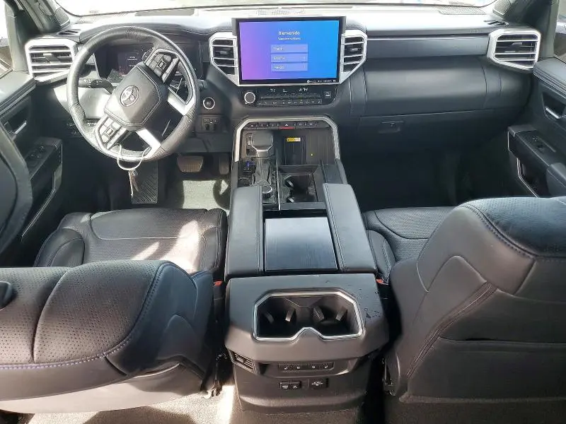 2023 TOYOTA TUNDRA PLATINUM  