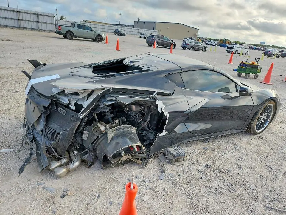 2023 CHEVROLET CORVETTE STINGRAY 2LT  
