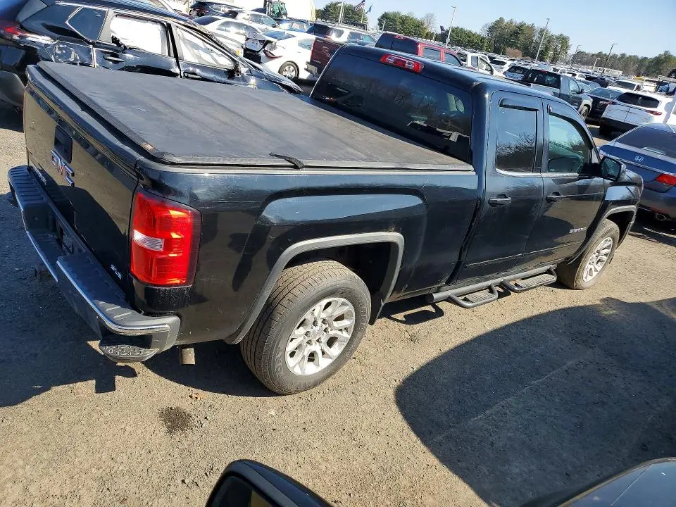 2017 GMC SIERRA K1500 SLE  