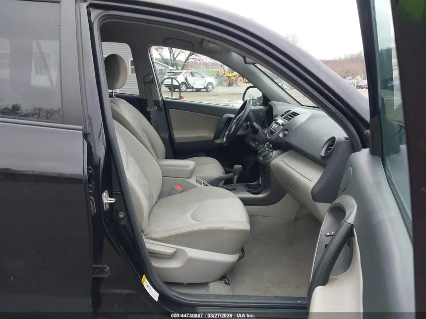 2010 TOYOTA RAV4  