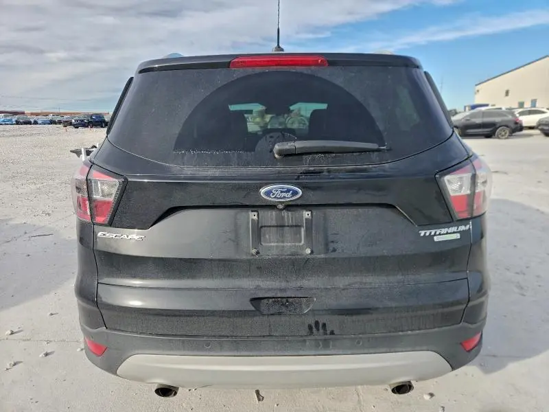 2017 FORD ESCAPE TITANIUM  