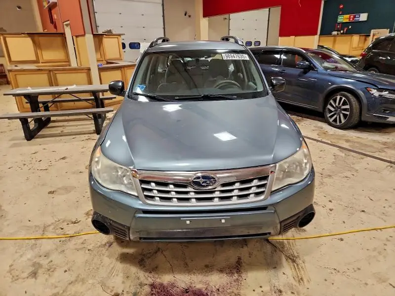 2013 SUBARU FORESTER 2.5X  
