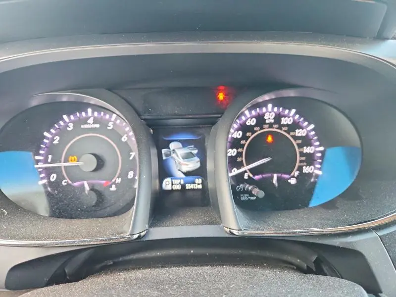 2016 TOYOTA AVALON XLE  