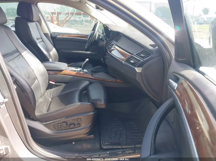 2014 BMW X6 XDRIVE50I