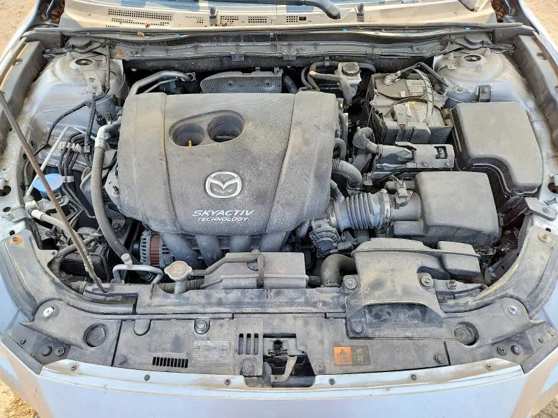 2018 MAZDA 3 TOURING  