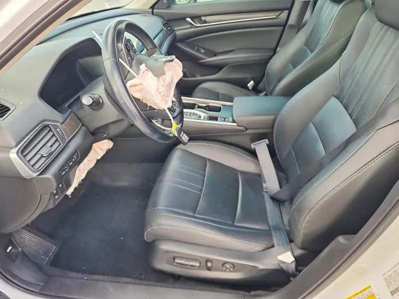 2020 HONDA ACCORD TOURING  