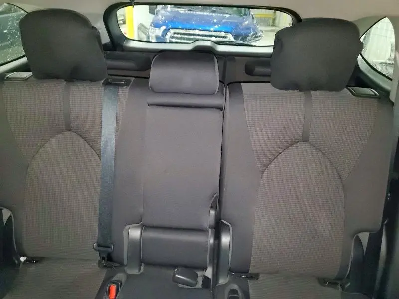 2020 TOYOTA HIGHLANDER LE  