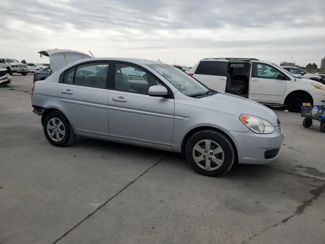 2010 HYUNDAI ACCENT GLS  