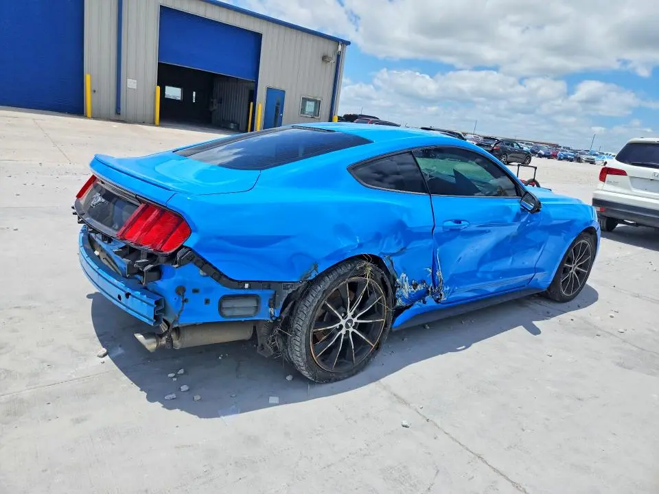 2017 FORD MUSTANG   