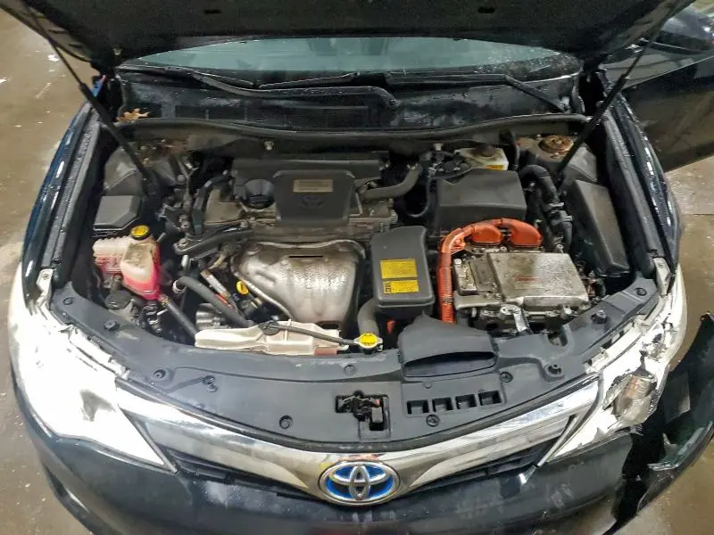 2012 TOYOTA CAMRY HYBRID  