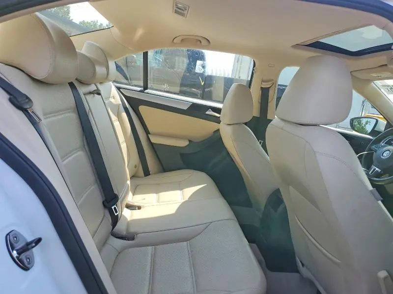 2014 VOLKSWAGEN JETTA HYBRID  