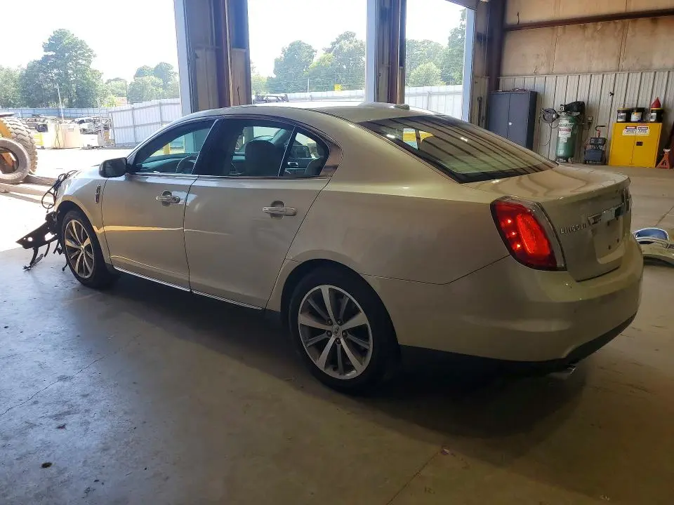 2011 LINCOLN MKS   