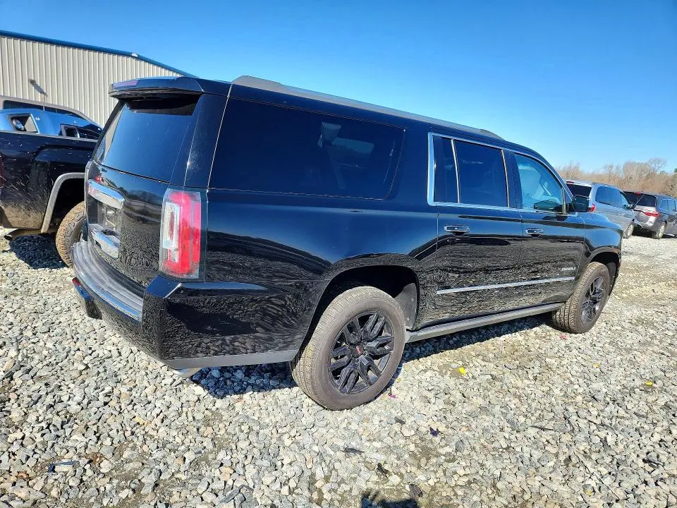 2018 GMC YUKON XL DENALI  