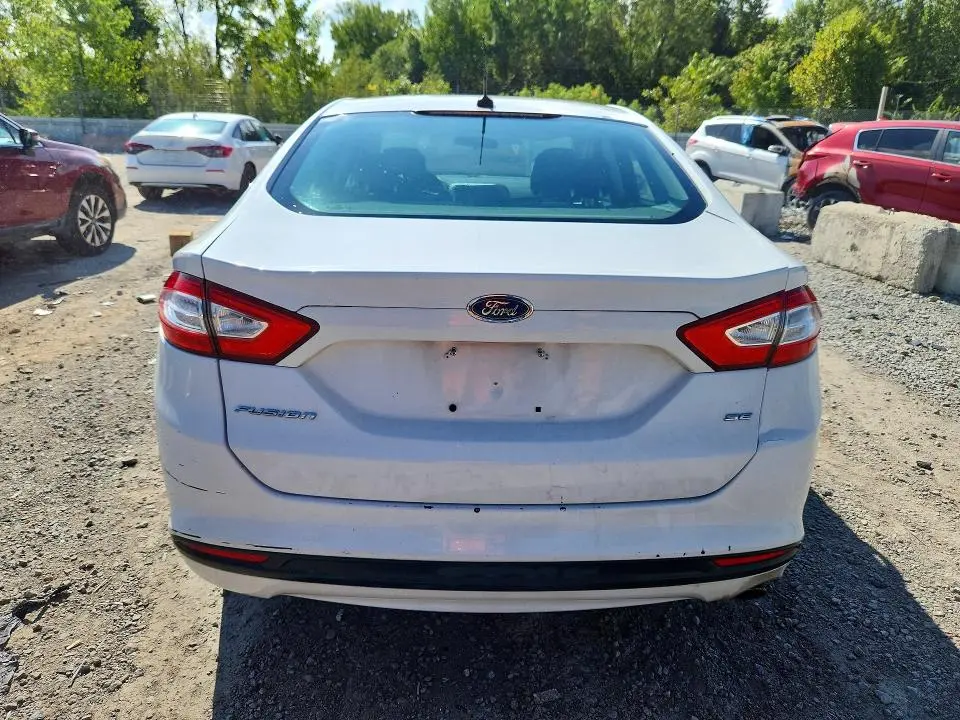 2013 FORD FUSION SE  