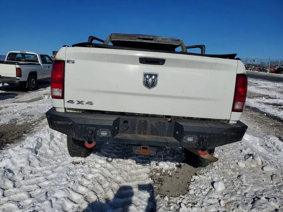 2015 RAM 2500 ST  