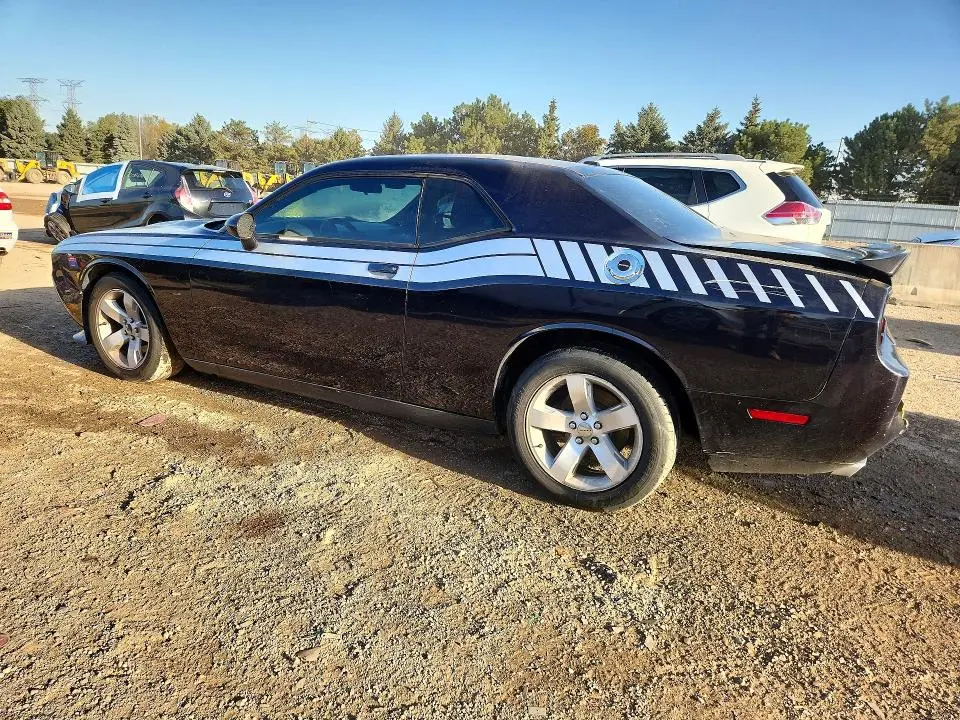 2012 DODGE CHALLENGER SXT  