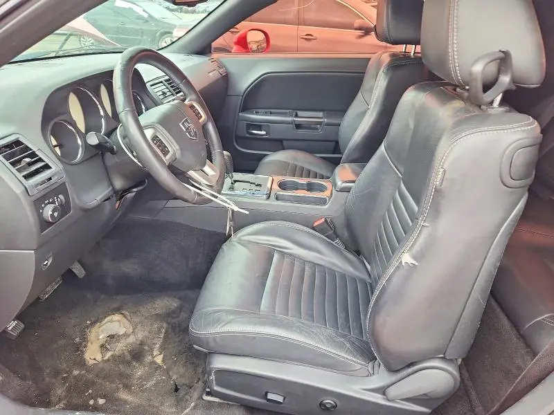 2014 DODGE CHALLENGER SXT  