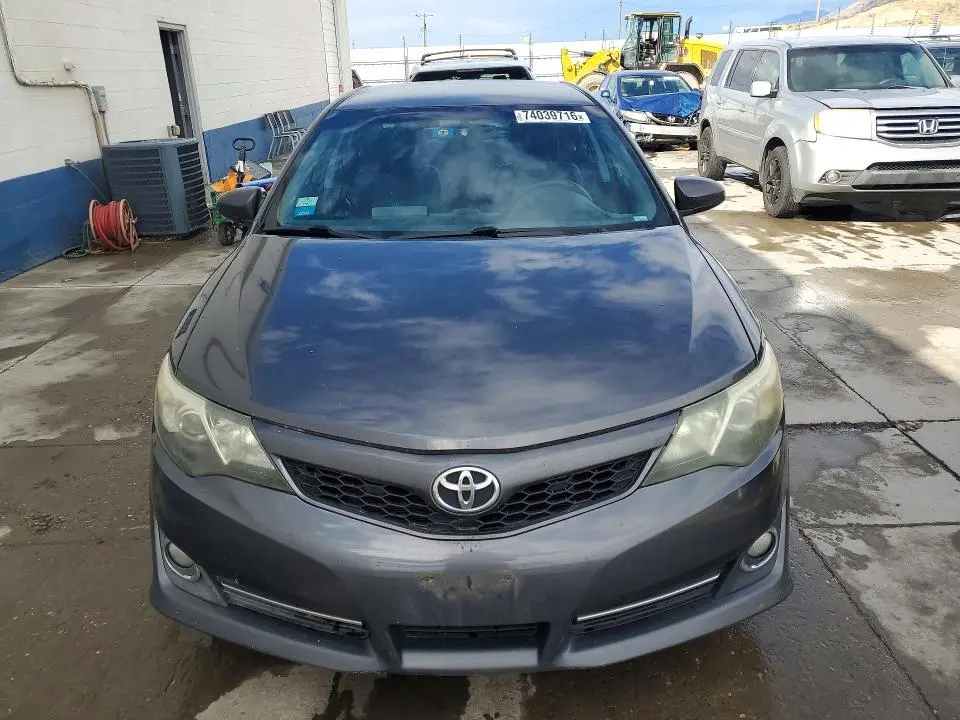 2013 TOYOTA CAMRY L  