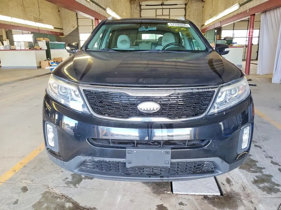 2014 KIA SORENTO LX  