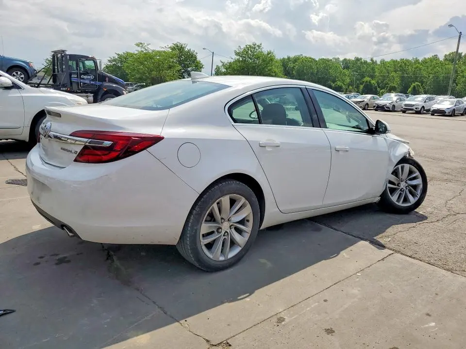 2015 BUICK REGAL   